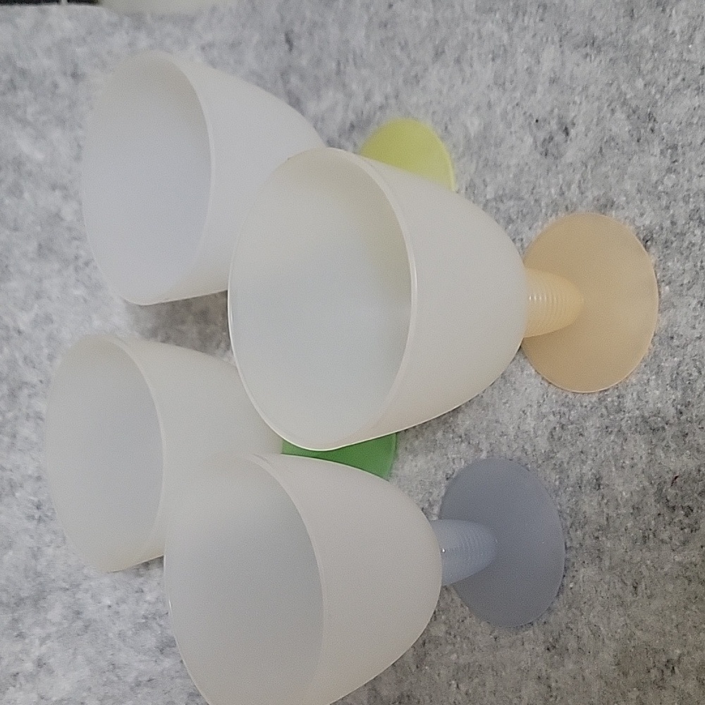 Tupperware Impressions Goblets Set of 4 EUC - Picture 2 of 6